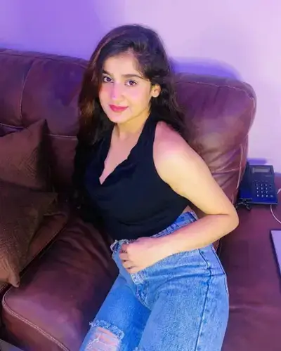 Call Girls Vagator